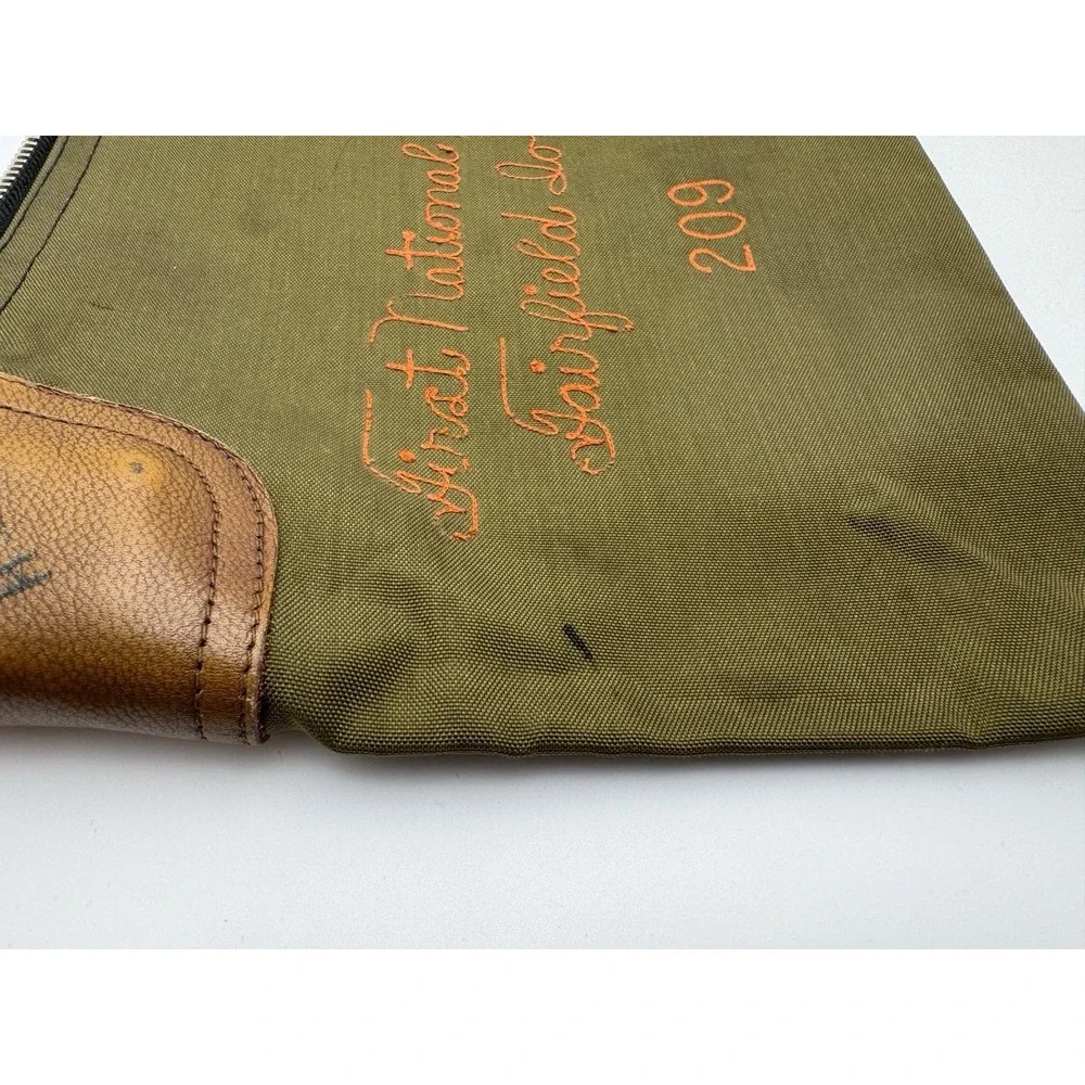 First National Bank Fairfield Iowa NO KEY~ Zipper Money Bag With Lock ~  Vtg 209